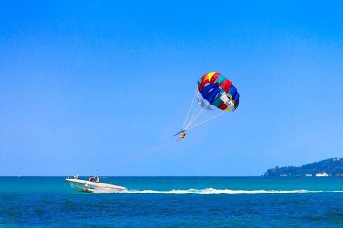 Parasailing in Punta Cana - What to Bring (So the Short Flight Feels Like More)