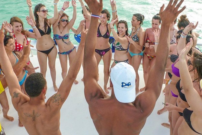 Party Boat - Booze Cruise Punta Cana - Pickup, Meeting Time, and Getting to the Dock Without Stress