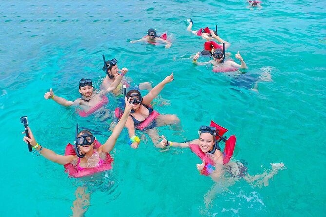 Party Boat / Catamaran Party in Punta Cana - Boarding in Punta Cana: How the 2:00 pm Schedule Works