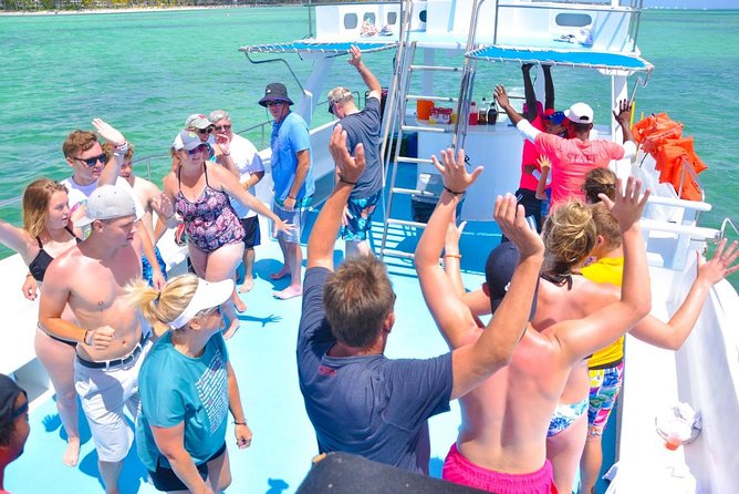 Party boat in Catamaran with Open Bar adults only - Reef snorkeling at Punta Cana: short, gear-provided, and doable