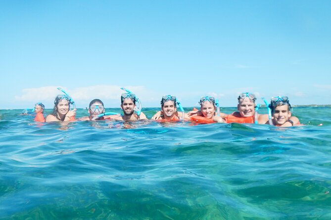 Party boat, Snorkeling, Sand-bar open bar in Bávaro Beach - Pickup and check-in: how to avoid the boarding headaches