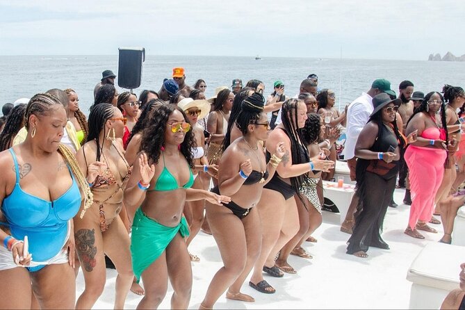 Private Cruise Party and Snorkeling in Punta Cana - Crew Energy: Sarah, Siomy, Yoka, and the Party-But-Safe Balance