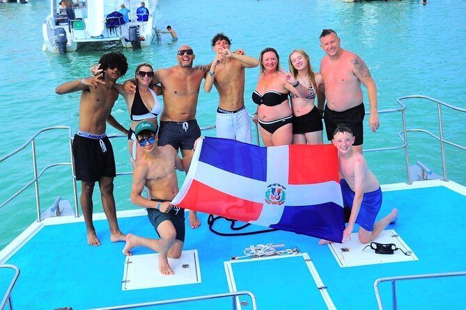 Private Cruise with BBQ - Slide And Open Bar - The Natural Pool Stop: Swim, Relax, and Get Those Photos
