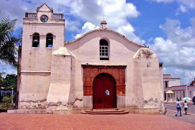 Private Higuey City Tour Real Life in Punta Cana (Half Day) - Why Higuey Works So Well as a Half-Day Trip