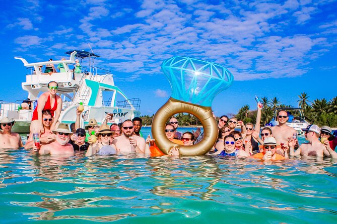 Private Luxury Party Boat with Slide - Natural pool swim and dolphins lookout: the moments that usually land hardest