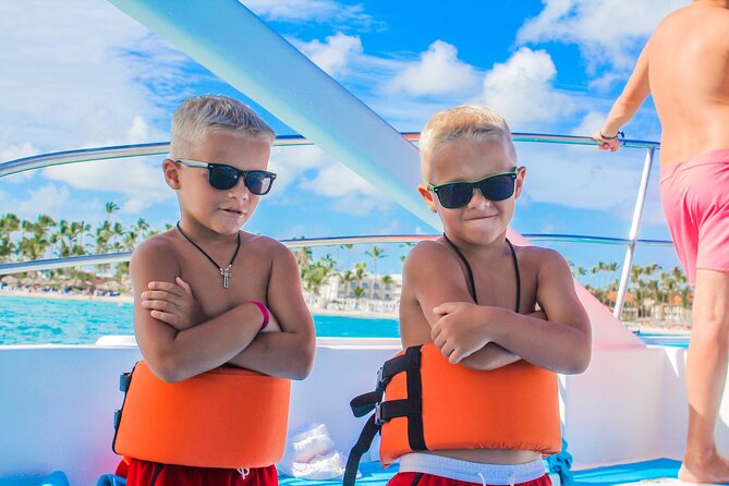 Private Luxury Party Boat with Slide - Crew energy and Dominican dancers: why the ride feels more personal