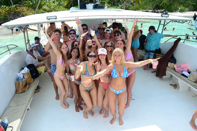 Private Party Boat Experience in Punta Cana - Dolphins Island Photo Moments: Quick Wins for Your Camera