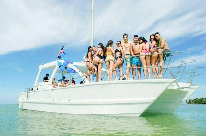 Private Party Boat Tour From Punta Cana with Drinks - Snacks, Dancing, and Unlimited Drinks: Party Mode With Structure