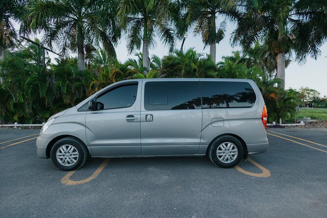 Private Punta Cana Airport Transfers from/to the Hotel 1 ó 2 way - Inside the Van: A/C Comfort, Reclining Seats, and Privacy Windows
