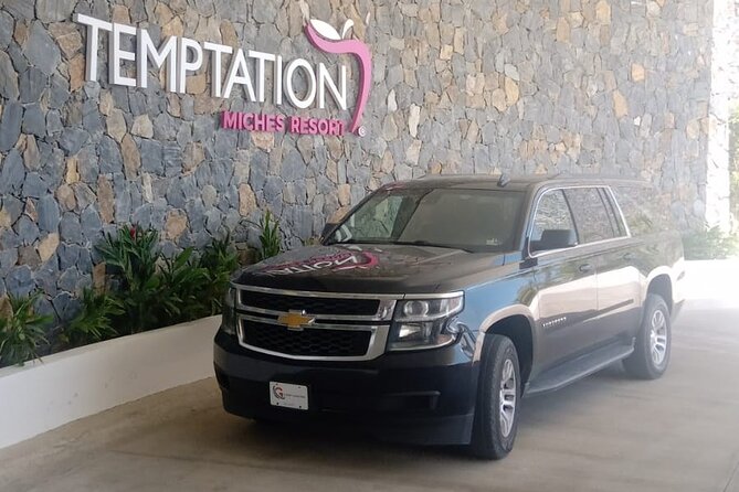 Private Punta Cana Airport Transfers to uvero Alto hotels - Inside the Vehicle: AC, Wi-Fi, and Small Comforts That Matter