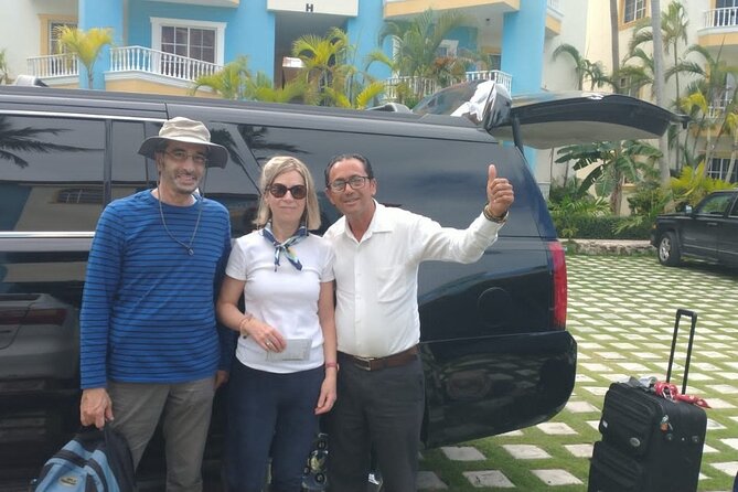 Private Punta Cana Airport Transfers to uvero Alto hotels - Service Quality: What Reviews Suggest (Good and Not-So-Good)