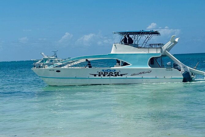 Private Tour in Boco Grande Punta Cana - Natural Pool in Bavaro: Where the Music and Water Party Take Over
