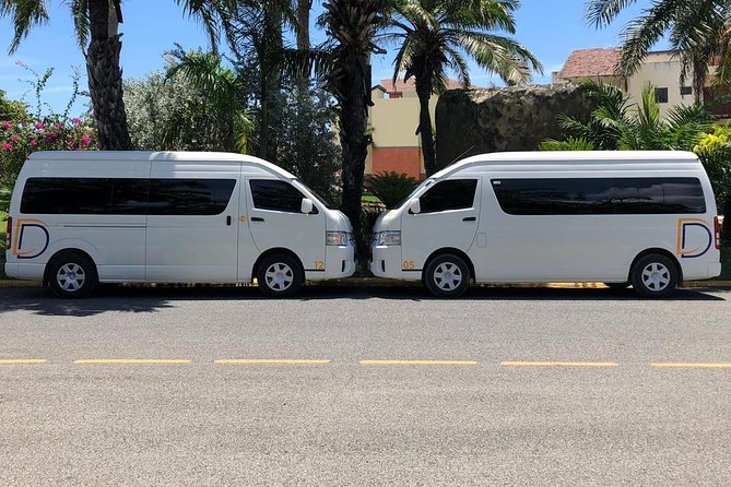 Private Transfer between Las Americas Airport and Punta Cana - Comfort and Practical Setup for Your Luggage