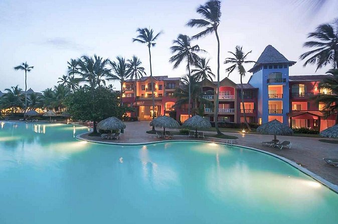 Private Transfer between Punta Cana Airport and Caribe Deluxe Princess - How the Mobile Ticket and Confirmation Fit In