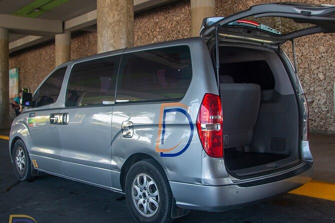 Private transfer between Punta Cana airport and Riu hotel - Safety and reliability: what “good transportation” looks like