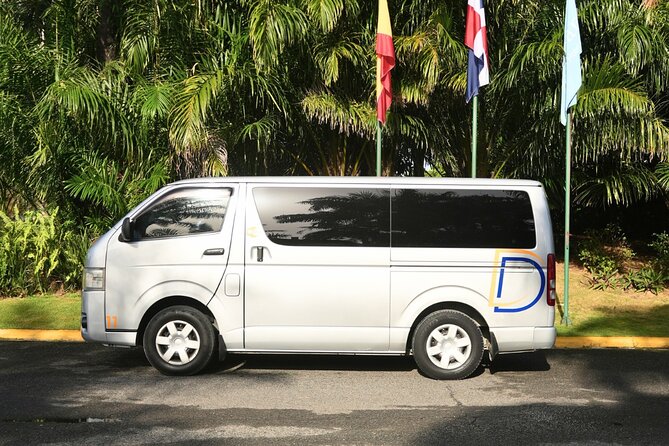 Private transfer between Punta Cana airport and Riu hotel - Luggage rules that can affect your trip
