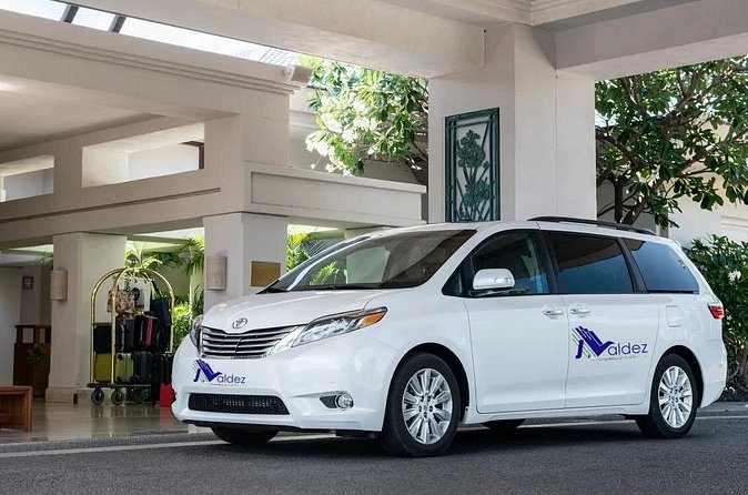 Private Transfer From or to Punta Cana Airport to hotels in Bávaro - Arrival in Bávaro: getting to your hotel without the scramble