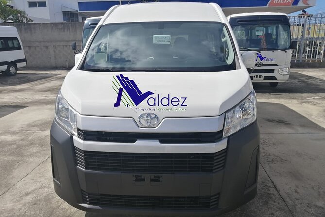 Private Transfer From or to Punta Cana Airport to hotels in Bávaro - Airport pickup that actually feels organized