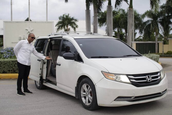 Private Transfer from PUJ Airport to Bávaro and Punta Cana Zone - Group size and privacy: who this transfer fits best
