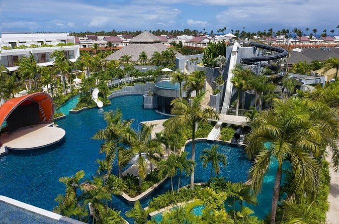 Private Transfer from Punta Cana Airport to Dreams Onyx - From Airport to Resort: Using Those 30 Minutes Wisely at Dreams Onyx