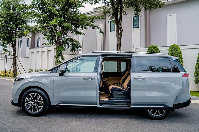 Private Transfer Punta Cana Airport PUJ - Punta Cana Bavaro Veron - Your ride experience: private group comfort, A/C, and vehicle variability