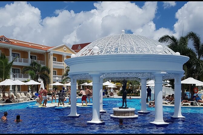 Private Transfer Punta Cana Airport to/from Bahia Principe Aquamarine - Direct Transfer to Bahia Principe Aquamarine: Why It’s Worth It