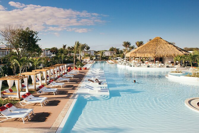 Private Transfer Punta Cana Airport to/from Club Med Punta Cana - Club Med pickup on the return: get to the airport at the right moment
