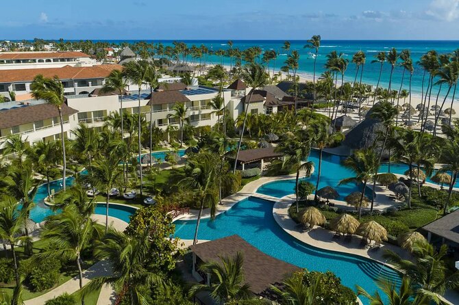 Private Transfer Punta Cana Airport to/from Dreams Royal Beach - The Airport Meet-and-Greet Setup (What You’ll Actually Do)