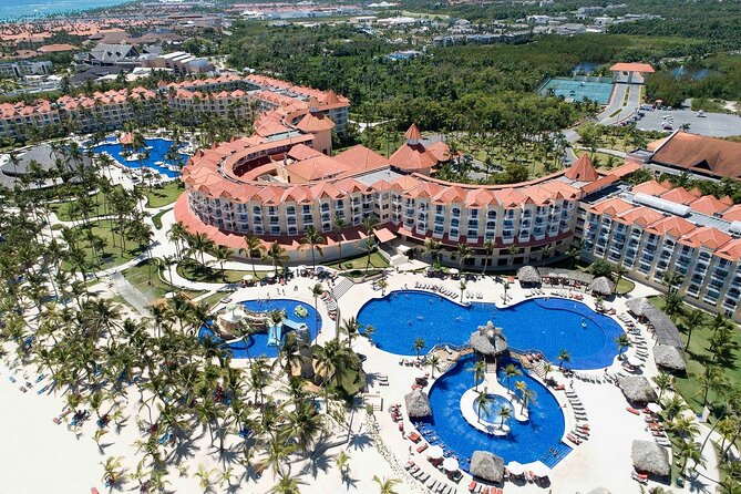 Private Transfer Punta Cana Airport to/from Occidental Caribe - Arrival at PUJ: the name-sign meet-and-greet