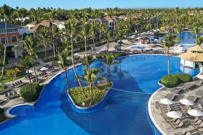 Private Transfer Punta Cana Airport to from Ocean Blue and Sand - Straight from PUJ to Ocean Blue and Sand (and back)