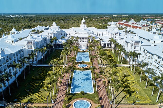 Private Transfer Punta Cana Airport to from Riu Palace Punta Cana - Punta Cana To Riu Palace: Why a 20-Minute Transfer Can Feel Like a Vacation Win