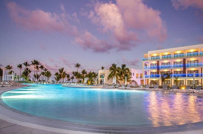 Private Transfer Punta Cana Airport to/from Serenade Punta Cana - Departing Serenade Agua back to PUJ: lobby pickup at the booked time