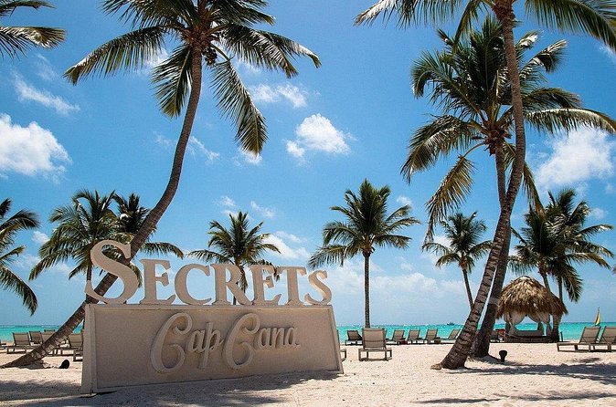 Private Transfer Punta Cana Airport to or from Secrets Cap Cana - Price and Value: What $40 Per Group Really Means