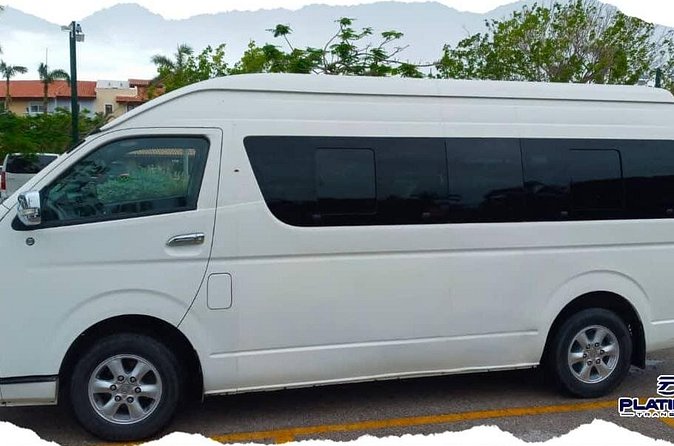private transport - Price and value: $37.14 per group up to 5 people