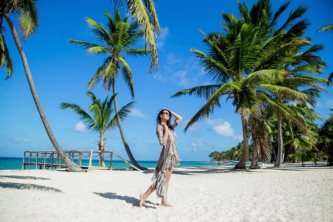 Professional photoshoot in Punta Cana and DR - Book now! - Irina Montero: Patient, Accommodating Direction