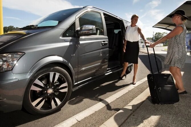 Punta Cana: Airport (PUJ) Shuttle To Uvero Alto - Time on the clock: when to schedule your flight or resort plans