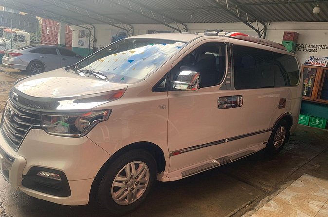 Punta Cana Airport Rides - Vehicle Comfort: Neat, Smells-Fresh, and Ready for Sun