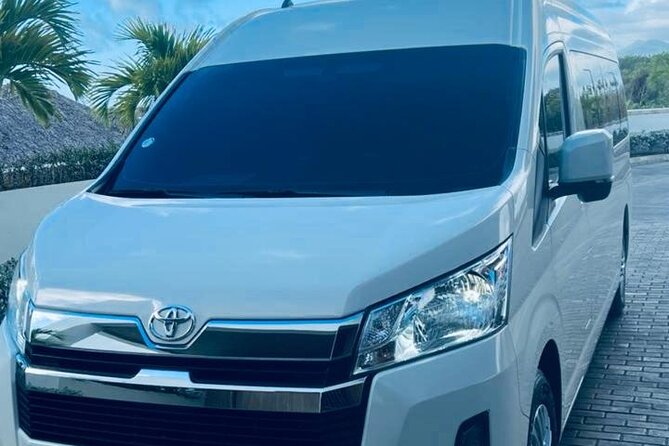 Punta Cana Airport Shuttle to Bávaro and Punta Cana Hotels - Service reliability: 24/7 support and mobile ticketing