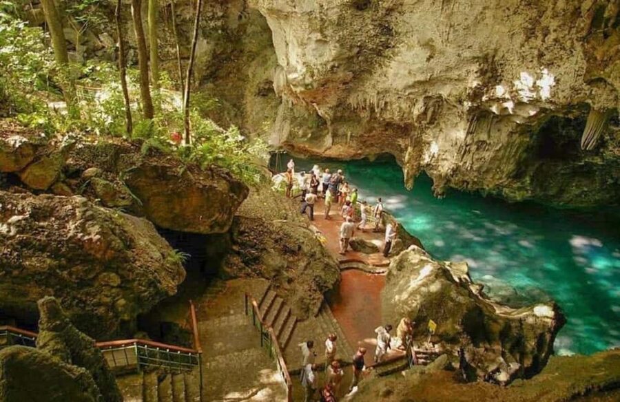 Punta Cana: All Inclusive Santo Domingo Full-Day City Tour - Los Tres Ojos: limestone lakes, cave stairs, and the Taino ritual connection