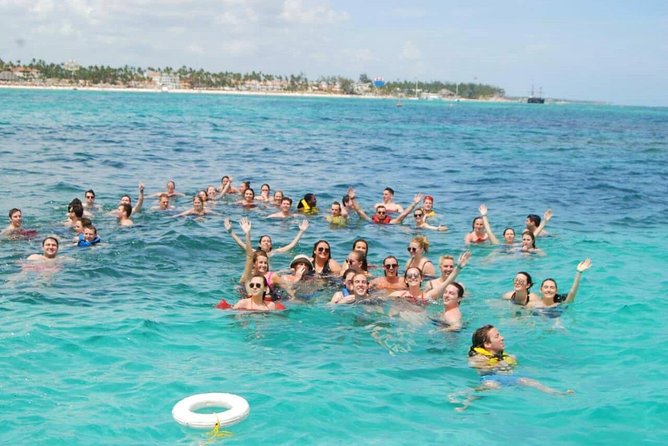 Punta Cana Booze Cruise with Snorkeling, Natural Pool & Open Bar - Natural Pool Break: Floating Bar, Clear Water, and a Wading Plan