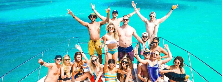 Punta Cana: Catamaran Boat Party with Unlimited Drinks - Food, Snacks, and the Timing Between Water Stops