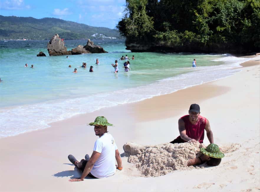 Punta Cana: Cayo Levantado & El Limon Waterfall Tour - Logistics that matter: timing, group vibe, and what to pack
