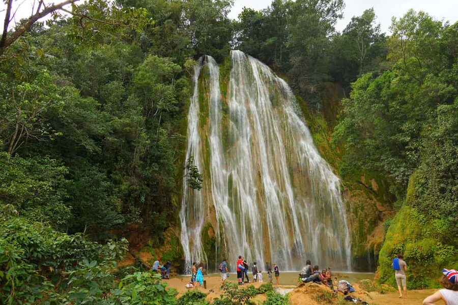 Punta Cana: Cayo Levantado & El Limon Waterfall Tour - The catamaran ride and Cayo Levantado Beach stop