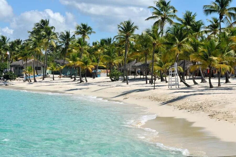 Punta Cana: Full Day Boat Trip to Catalina Island with Lunch - Pickup to Bayahibe: When Timing and Transfers Can Go Sideways