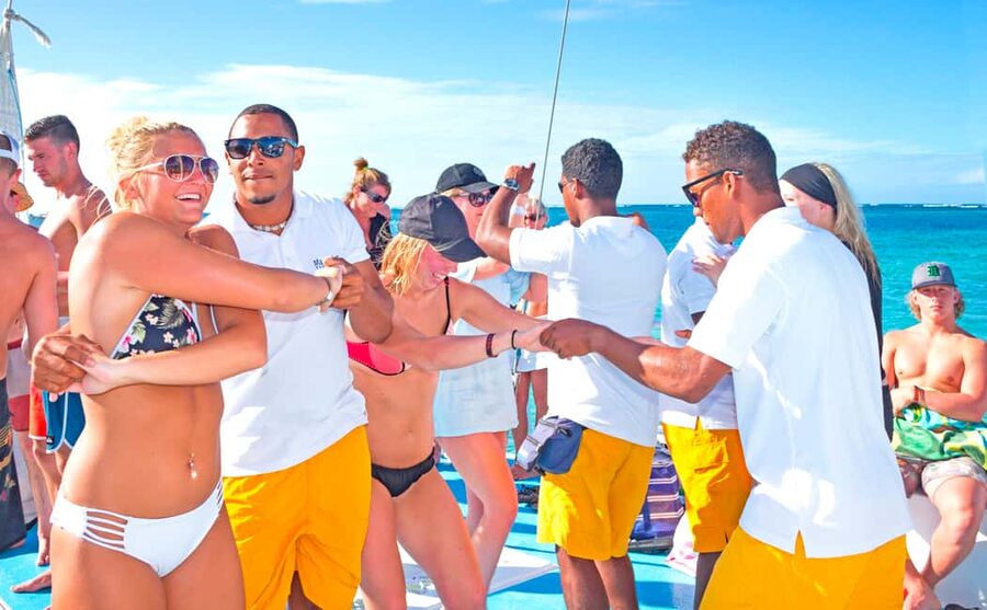 Punta Cana Happy Hour Sailing Cruise - Who this adults-only cruise is perfect for