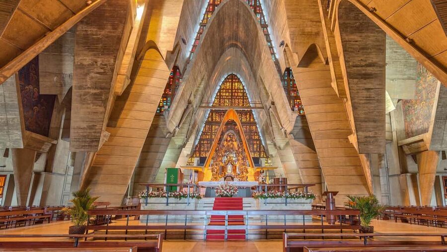 Punta Cana: Higüey Basilica & City Tour w/Local House Visit - Hotel Pickup and the Flow of a 4-Hour Higüey Day