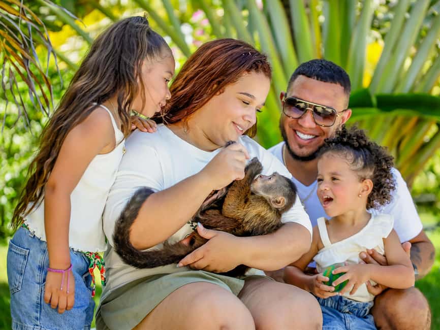 Punta Cana: Monkey Adventure by Jhoraji With Hotel Pick-Up - Interaction styles: playful contact vs. how it’s staged