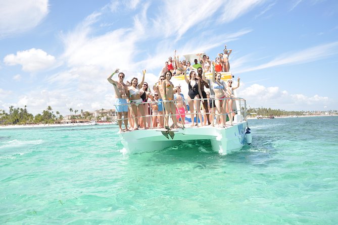 Punta Cana Parasailing & Snorkeling Cruise Experience - Natural pool stop: the calm reset between ocean activities