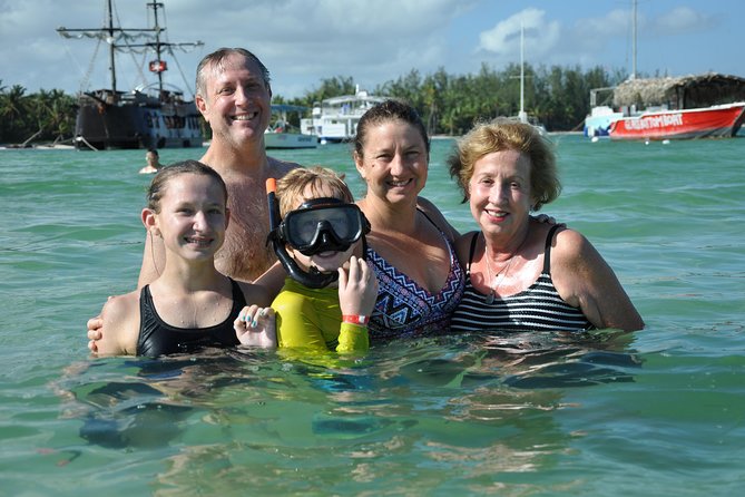 Punta Cana Parasailing & Snorkeling Cruise Experience - Open bar, DJ energy, and what’s included versus what you should bring