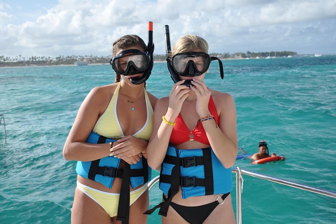 Punta Cana Parasailing & Snorkeling Cruise Experience - Who should book this Punta Cana parasailing & snorkeling cruise